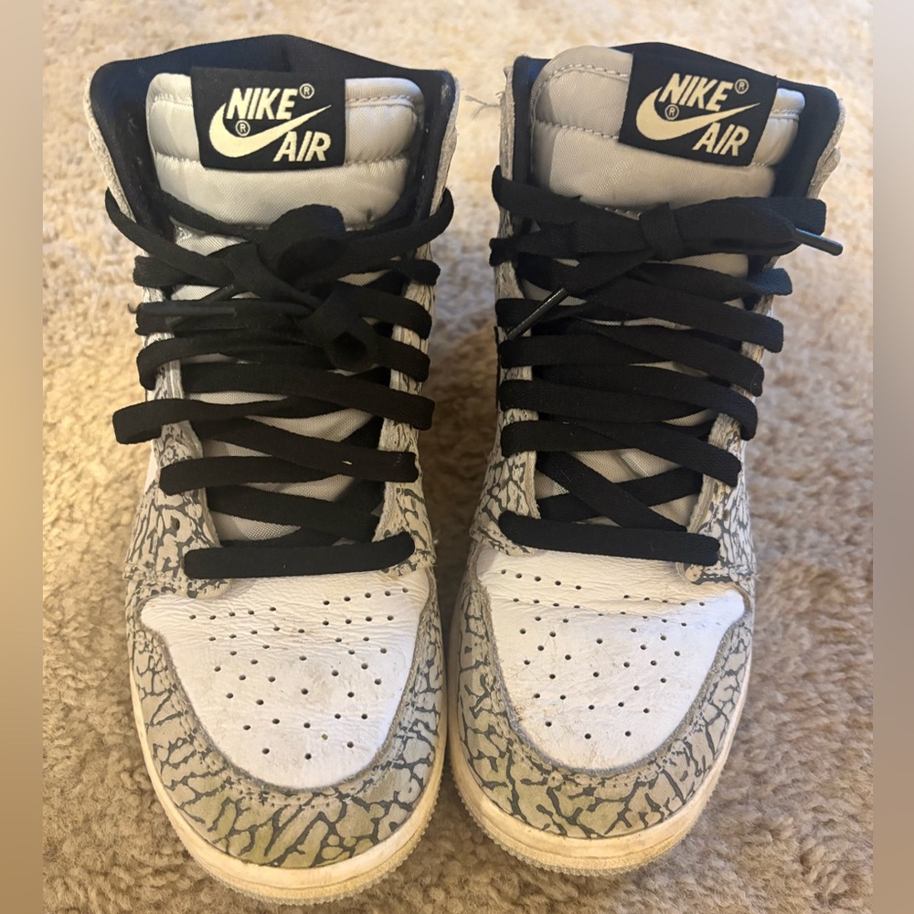 Nike Air Jordan High-Top Sneakers youth 4Y - Picture 2 of 3